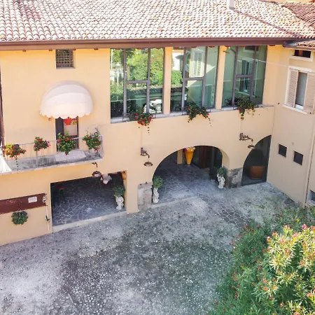 La Curt Guest House-2